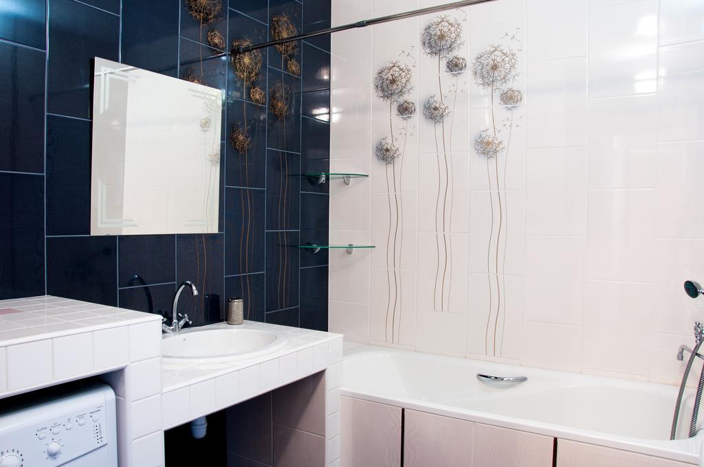 Apartment On Bogatyrskaya 6A Киев Экстерьер фото