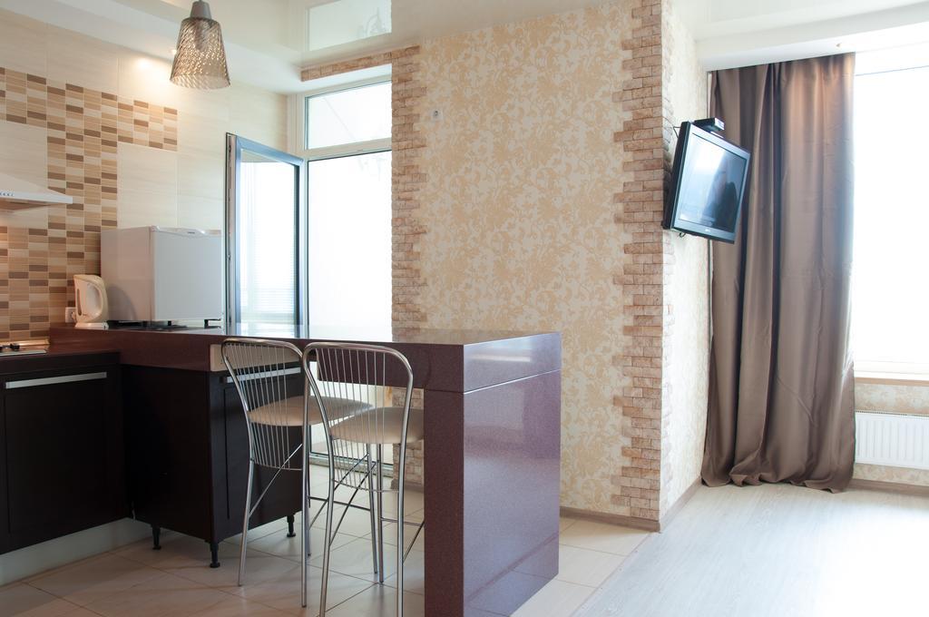Apartment On Bogatyrskaya 6A Киев Экстерьер фото